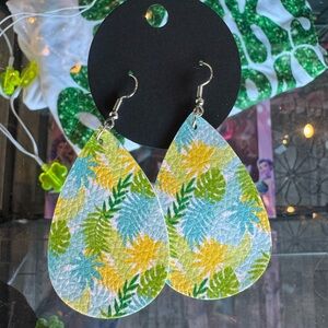 Tropical Leaf Pattern Teardrop Earrings